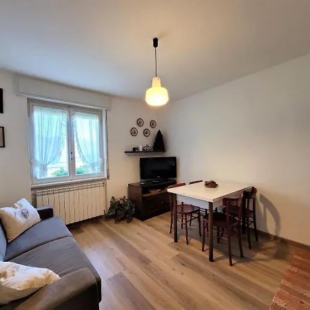 Casa Mina Mountain Iseo Hospitality 보시코