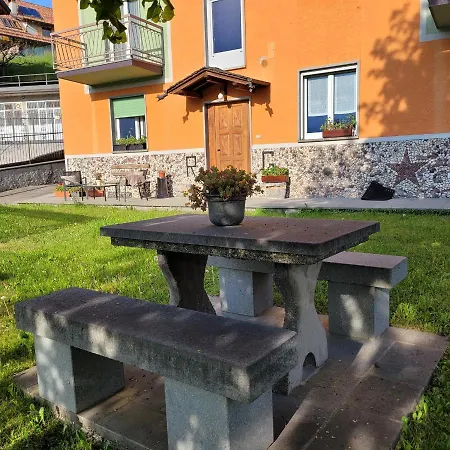 아파트 Casa Mina Mountain Iseo Hospitality 보시코
